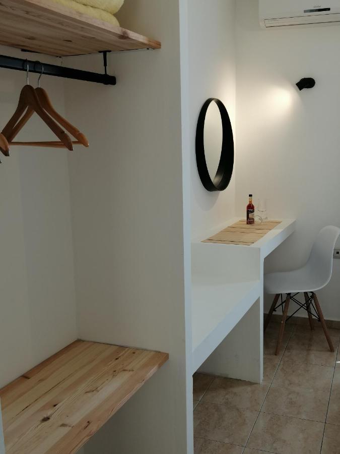Oasis Apartments Livadia  외부 사진