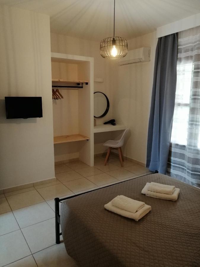 Oasis Apartments Livadia  외부 사진